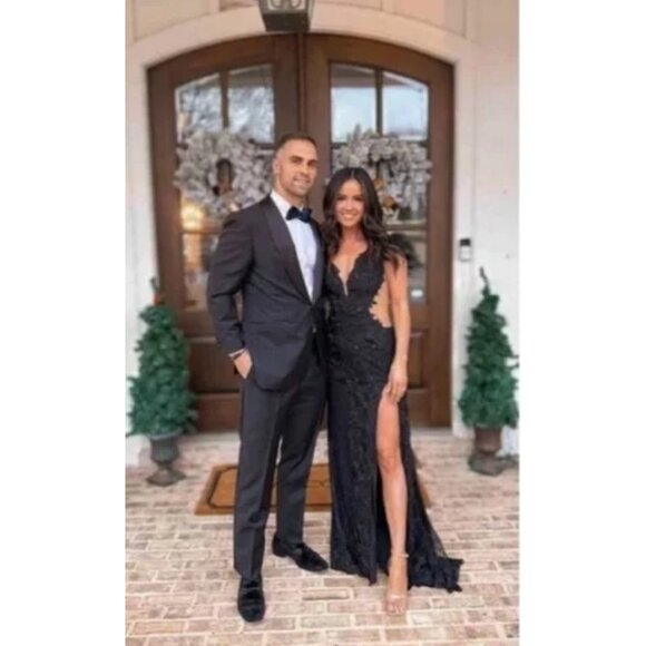 $698 Mac Duggal 67782 Size 4 Black Feather Cap Sleeve Lace Gown Long Maxi Dress - Picture 4 of 6